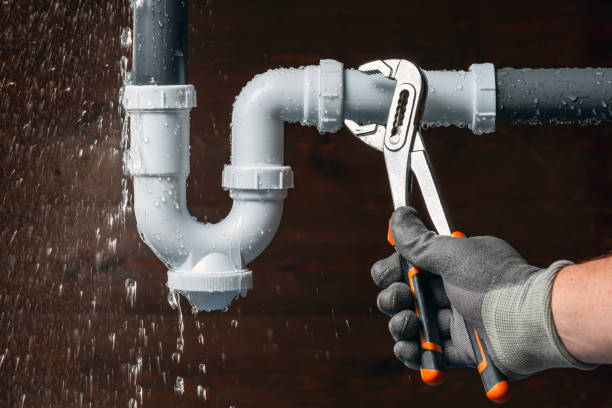 Professional Drain Cleaning technician working in Laurel, MD